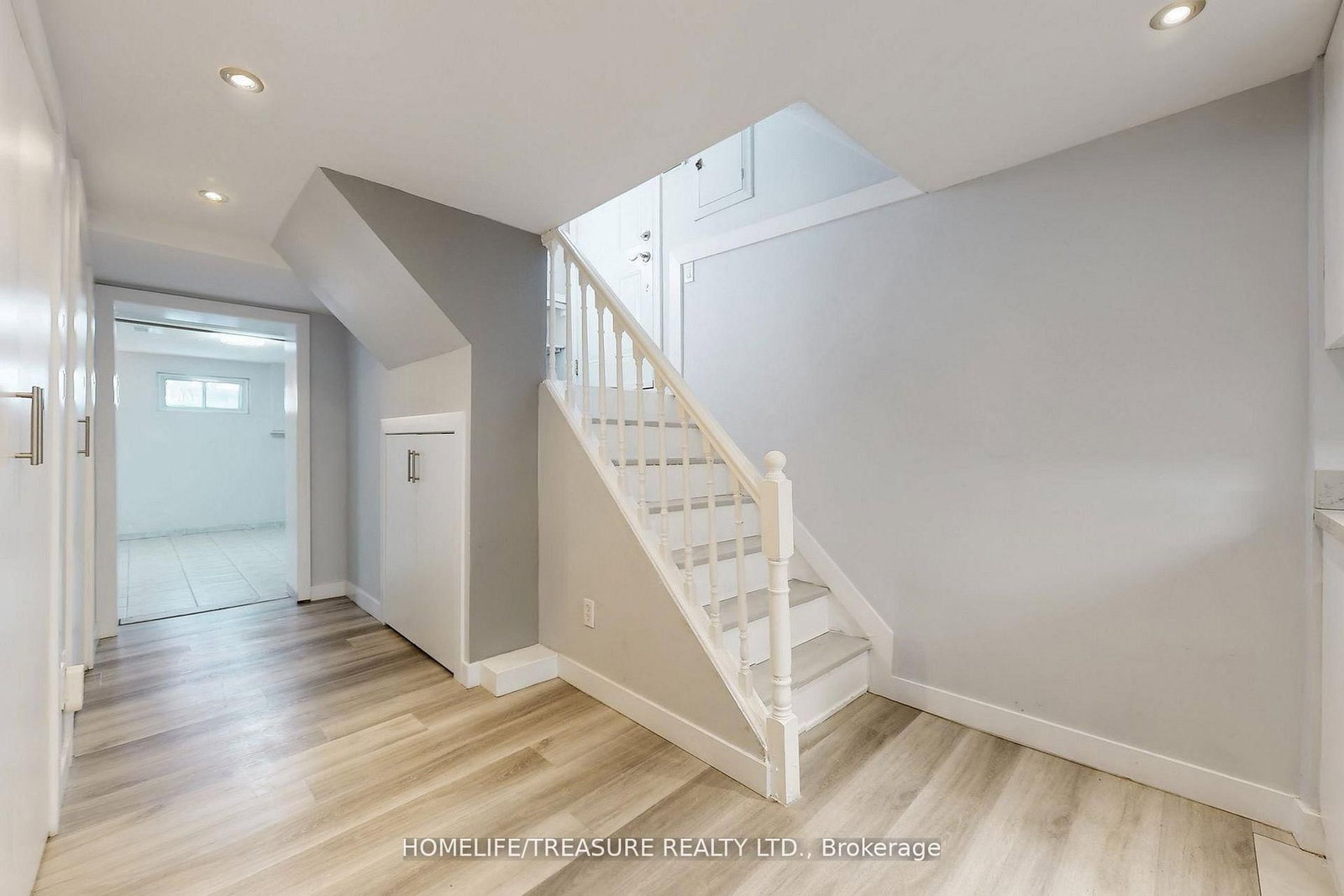 19 BRAMPTON Road • Toronto, ON photo 26