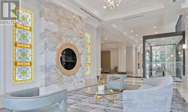 1102 - 30 Elm Drive