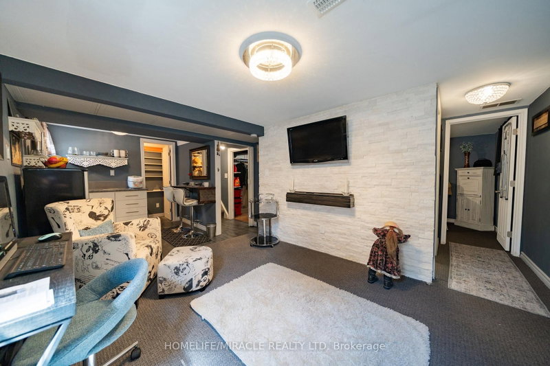 38 Ascot Brampton,ON L6T 2P6 — Photo 31