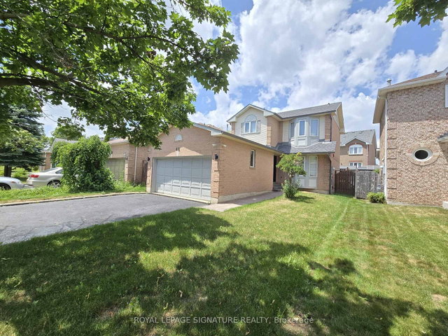 Upper - 68 Mullis Crescent