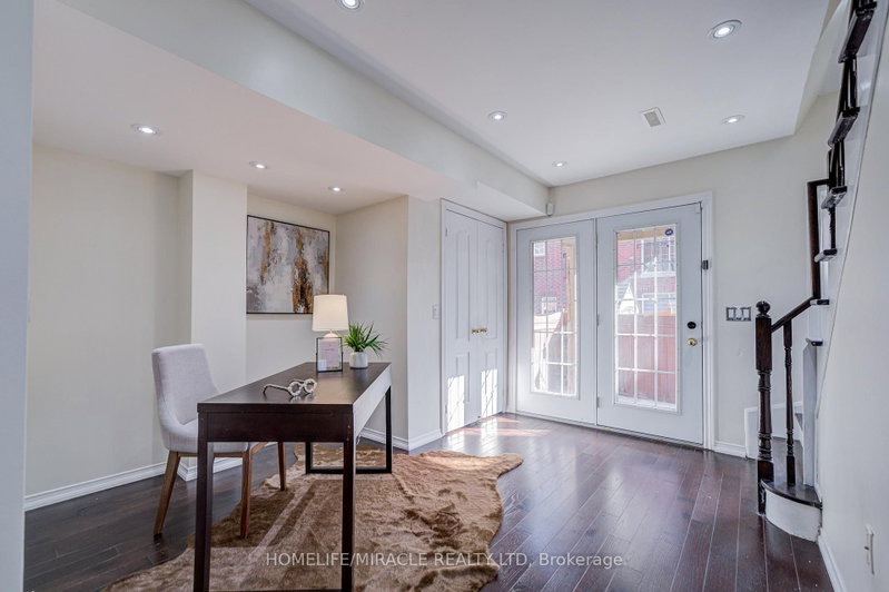 14 Rock Haven Brampton,ON L6X 0H2 — Photo 4