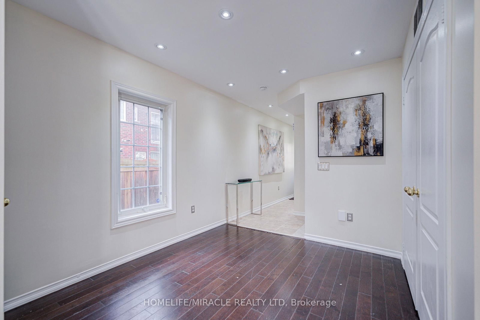 14 Rock Haven Lane • Brampton, ON photo 5