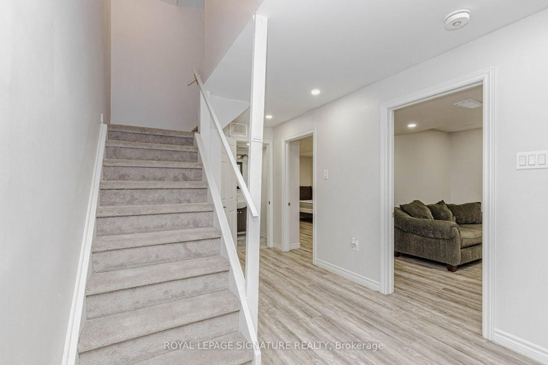 101 Hullrick Dr photo 5