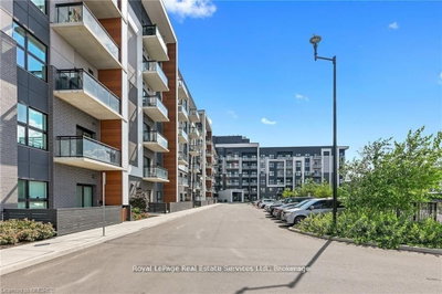 Unit 333 — 128 Grovewood Common — photo 2