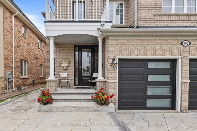 3352 Erin Centre Boulevard