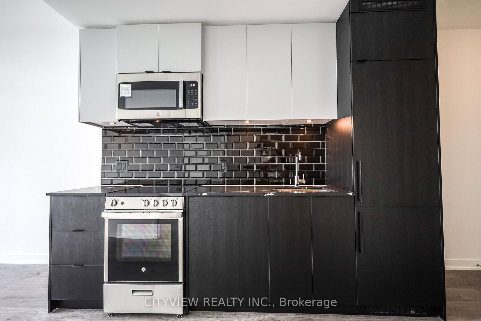285 Dufferin Street • #1121 • Toronto, ON photo 9