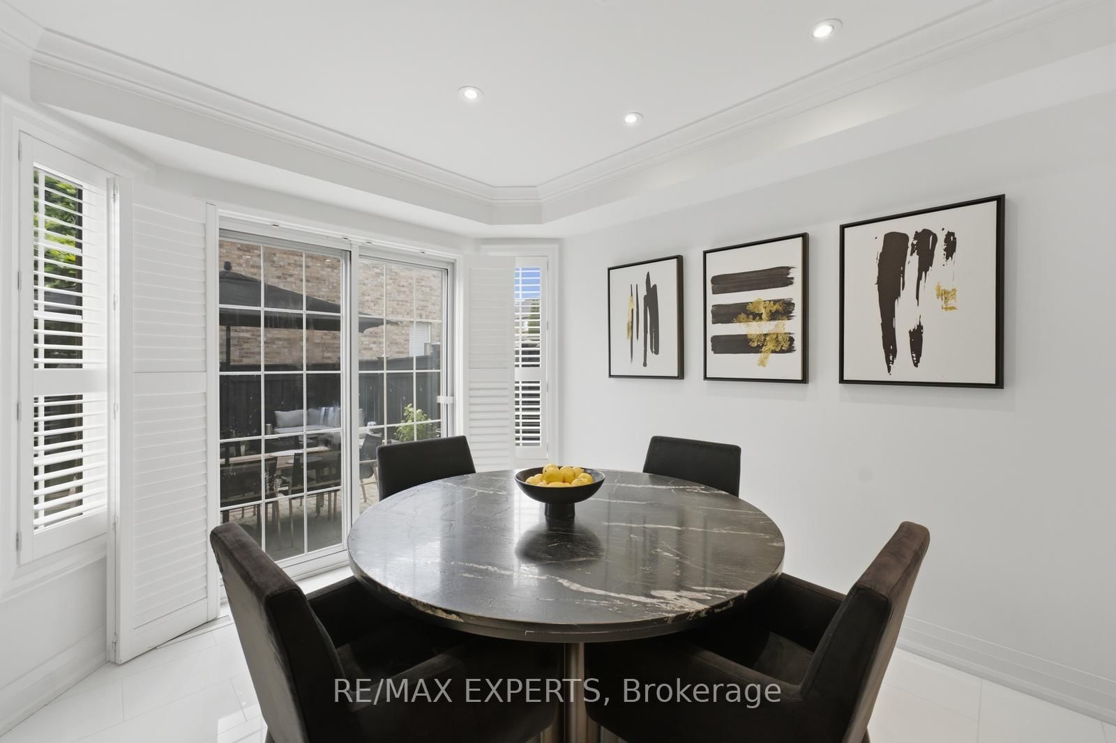 30 Lismer Crescent • Caledon, ON photo 15