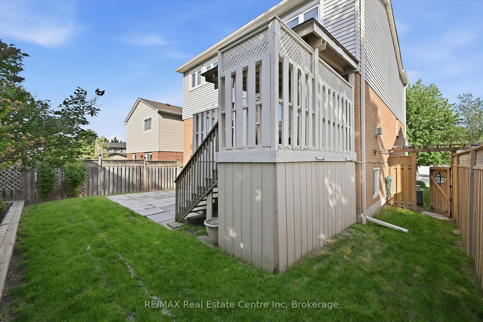 580 Clover Park Crescent • Milton, ON photo 45