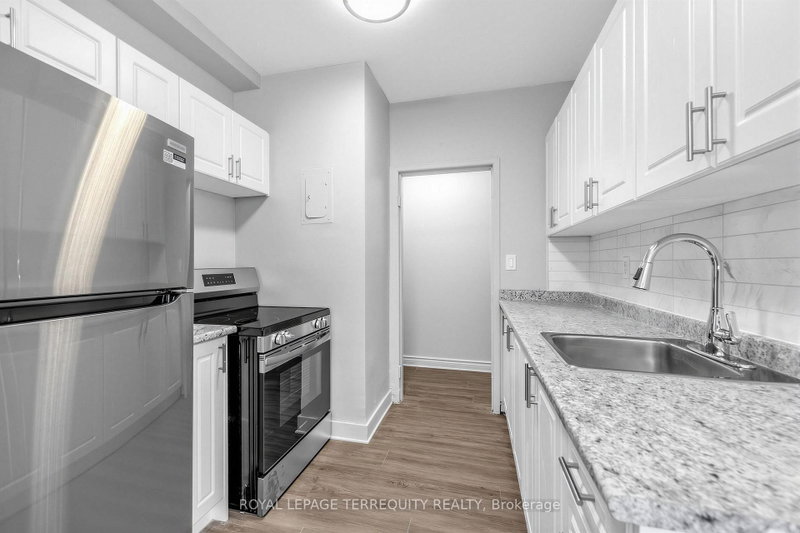 3 - 2548 Keele Street