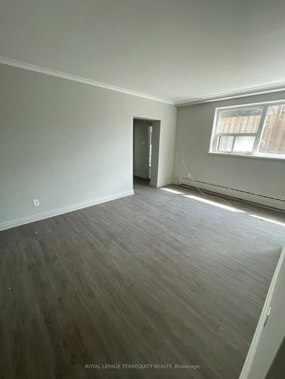 Unit 3 — 2548 Keele Street — photo 4