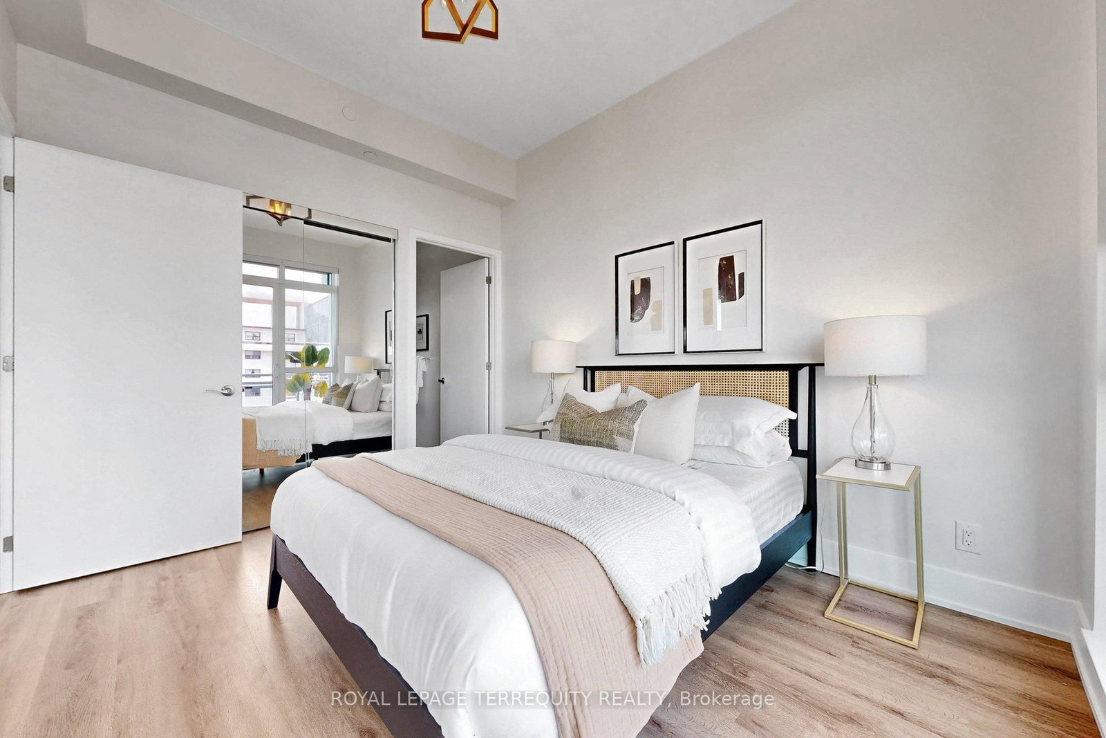 1830 W Bloor Street • #LPH 02 • Toronto, ON photo 18