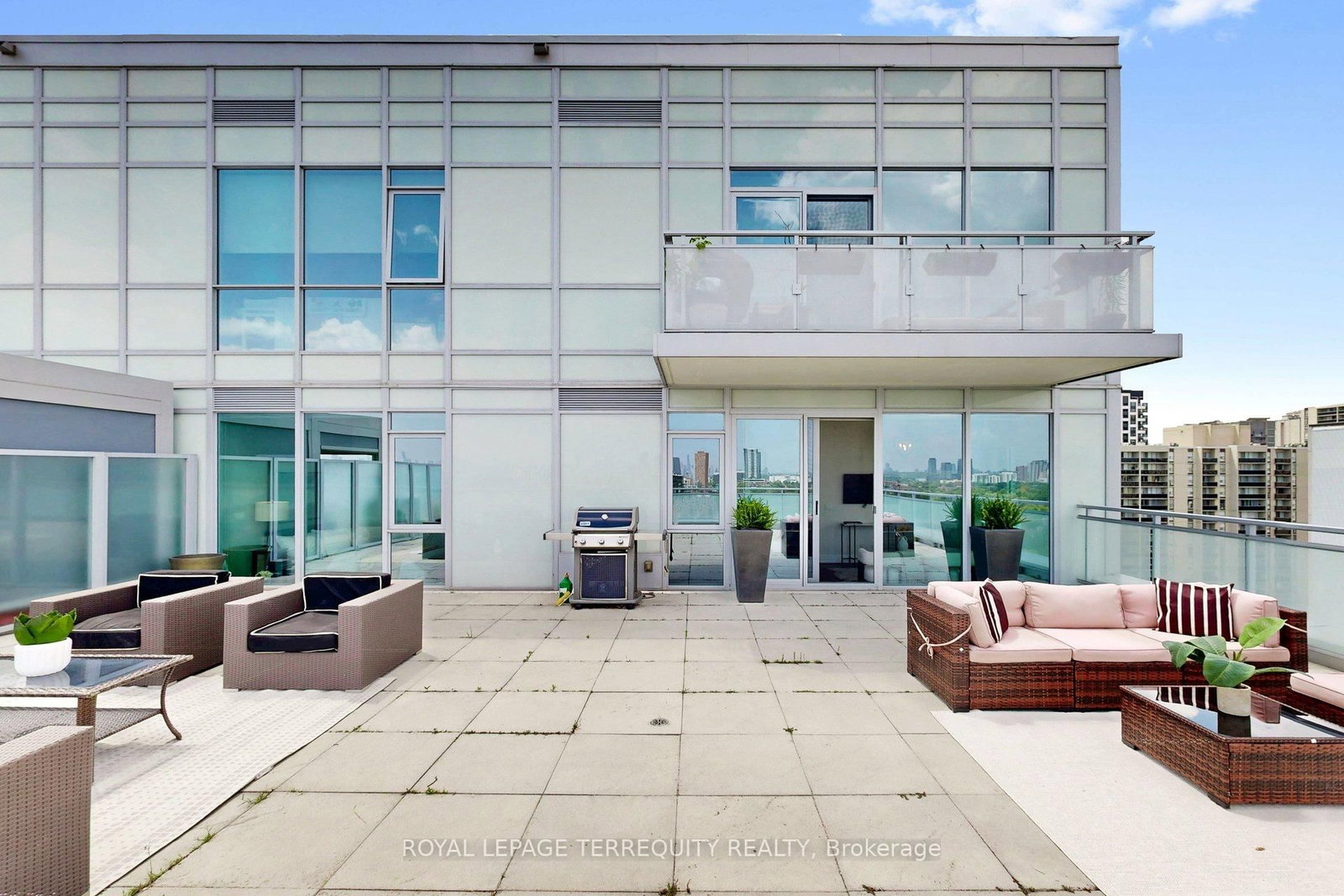1830 W Bloor Street • #LPH 02 • Toronto, ON photo 25
