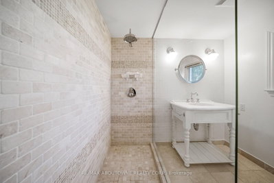 481 Anthony Oakville,ON L6J 2K6 — Photo 25