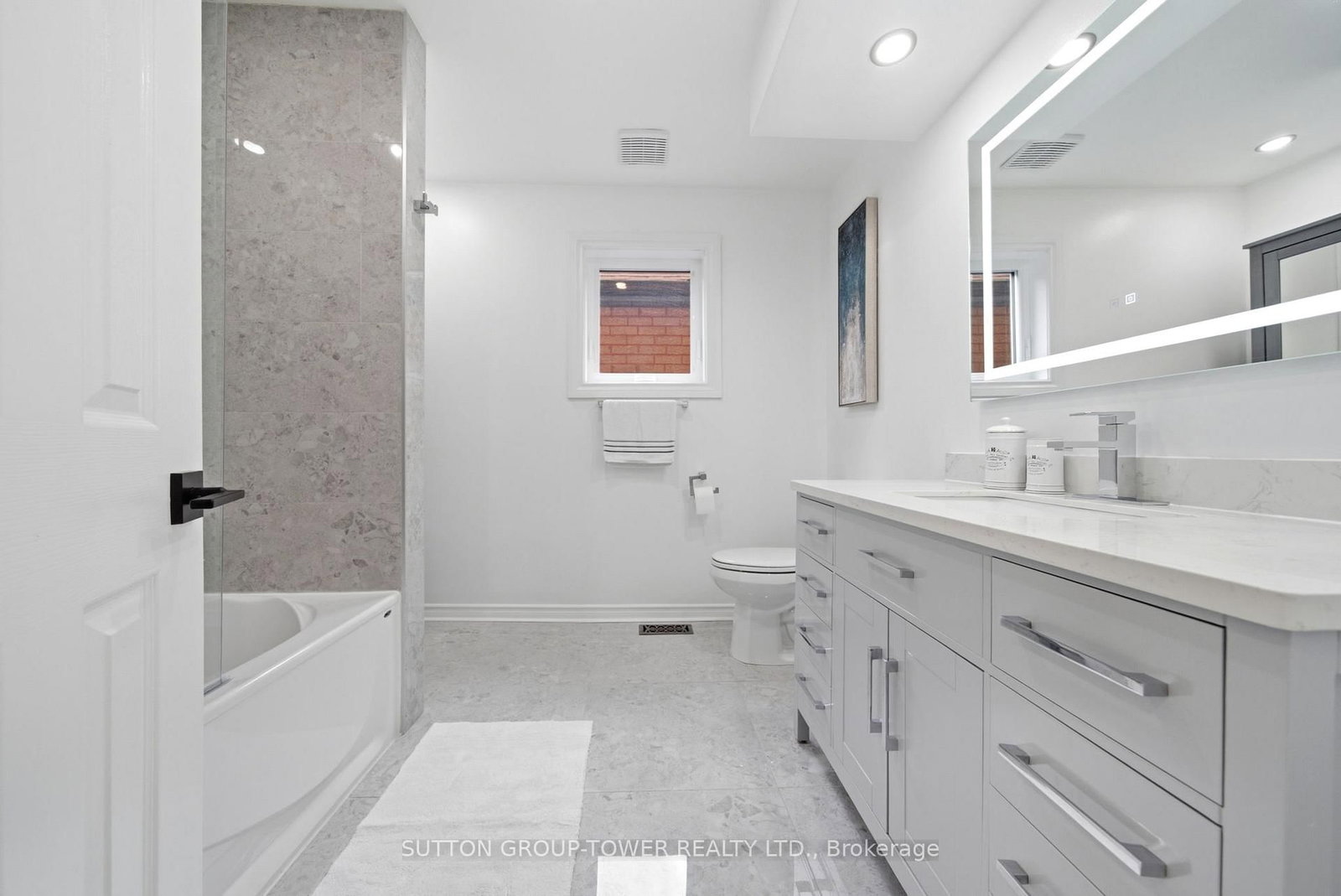 5035 Moulin Rouge Crescent • Mississauga, ON photo 18