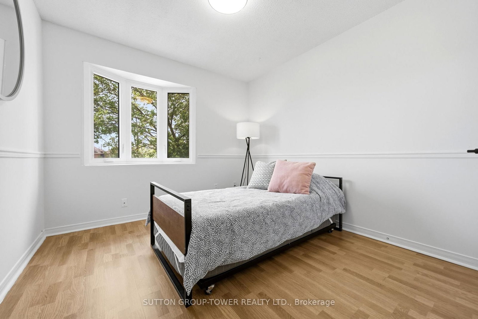 5035 Moulin Rouge Crescent • Mississauga, ON photo 21