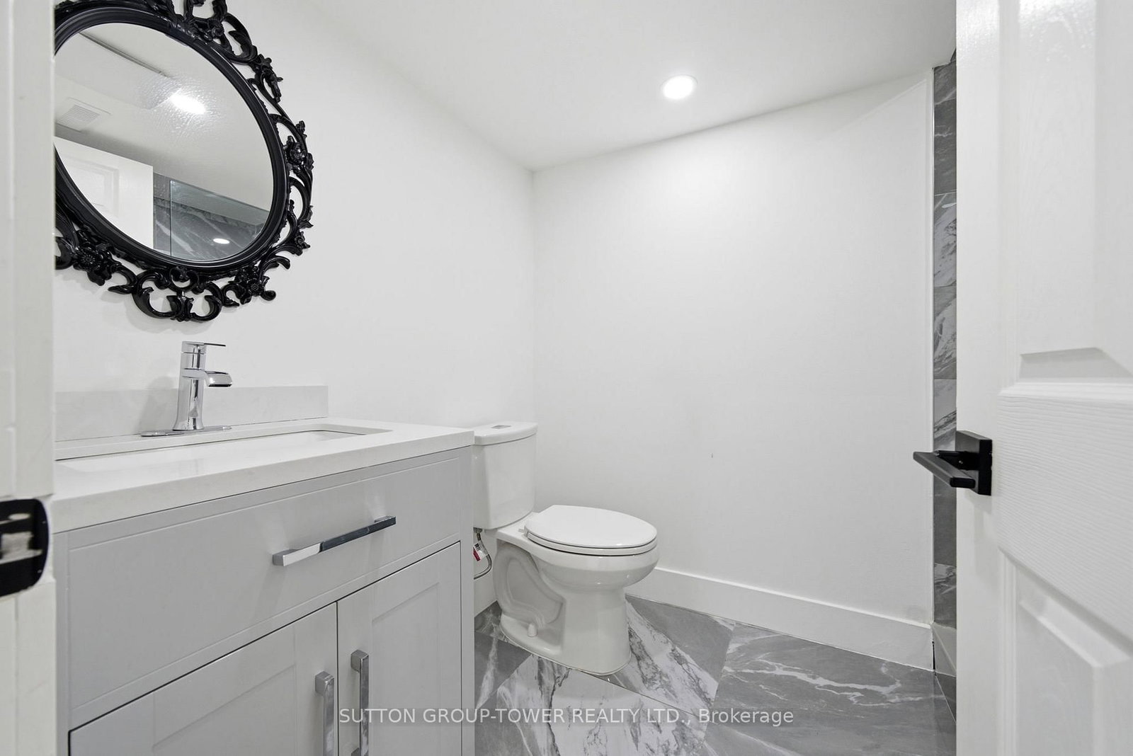 5035 Moulin Rouge Crescent • Mississauga, ON photo 27