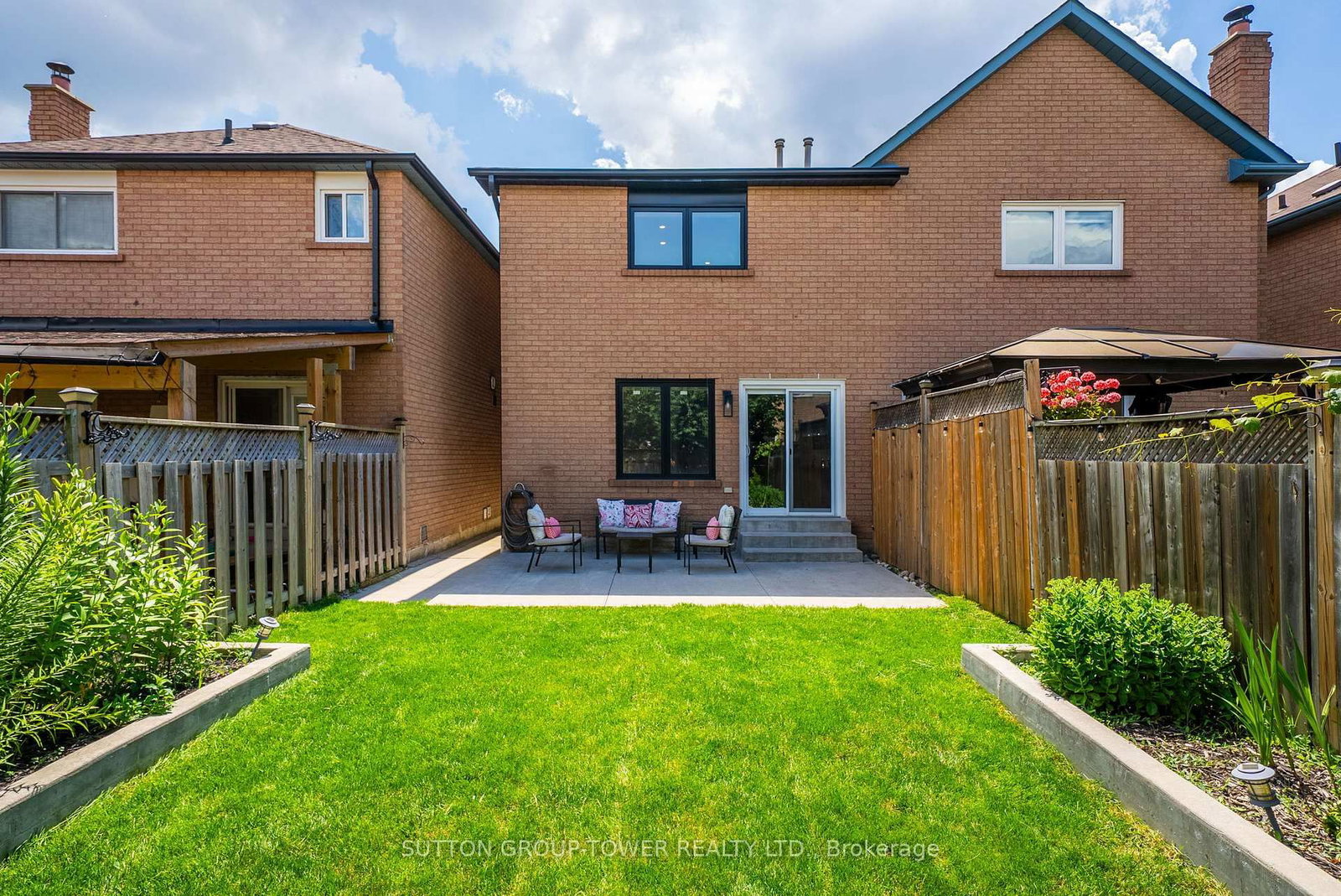 5035 Moulin Rouge Crescent • Mississauga, ON photo 33