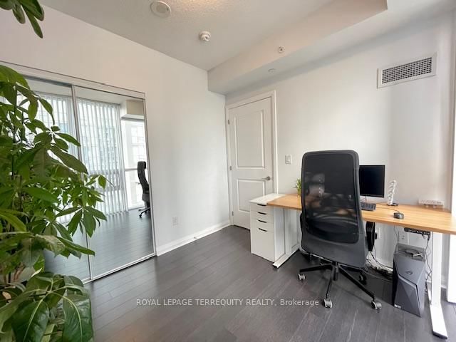 5033 Four Springs Avenue • #1219 • Mississauga, ON photo 24