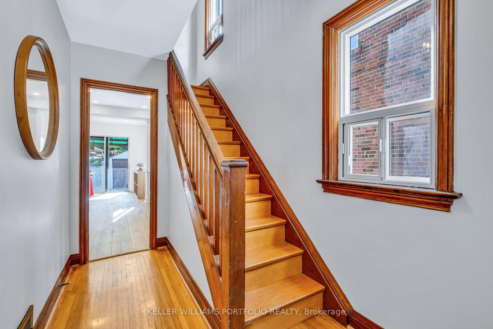 210 Bicknell Avenue • Toronto, ON photo 14