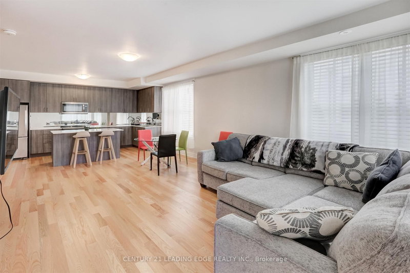 106 - 1180 Cawthra Road