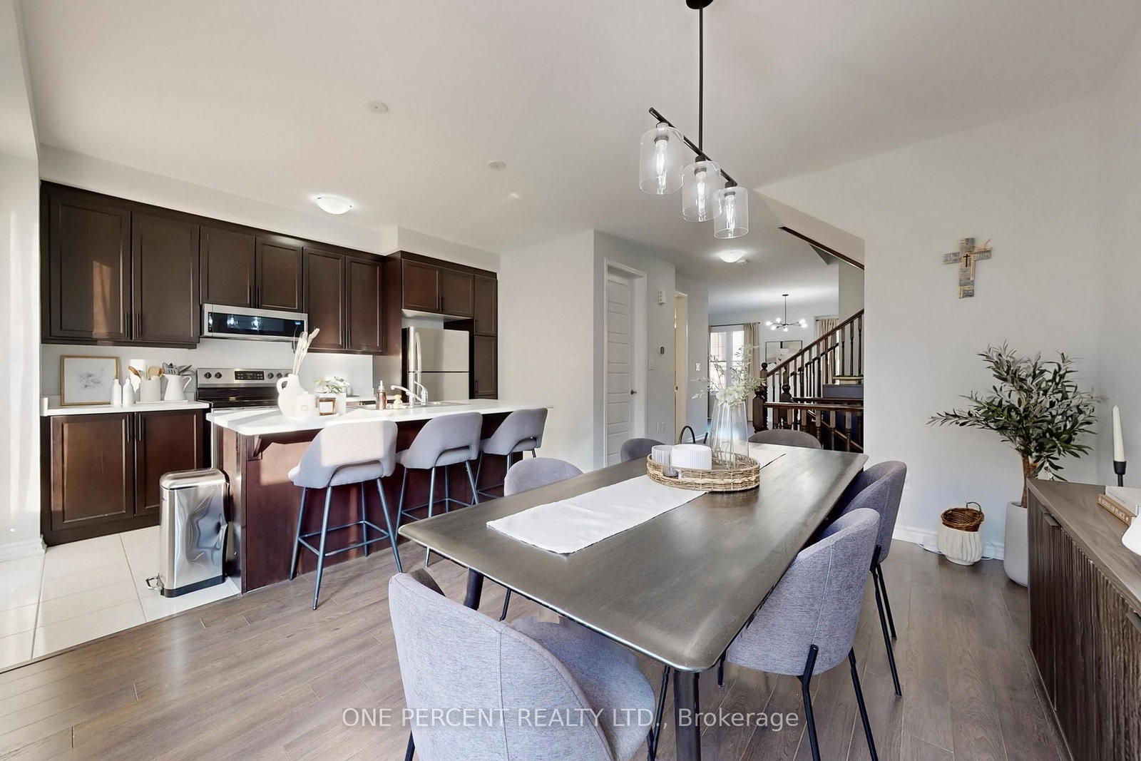 501 Buckeye Court • Milton, ON photo 14
