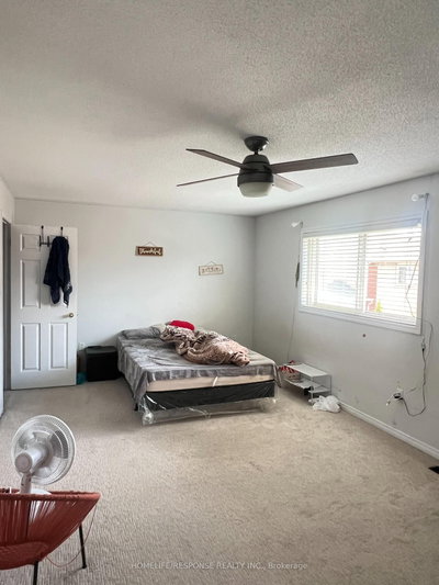 10 MILKWEED Crescent • Brampton, ON photo 5