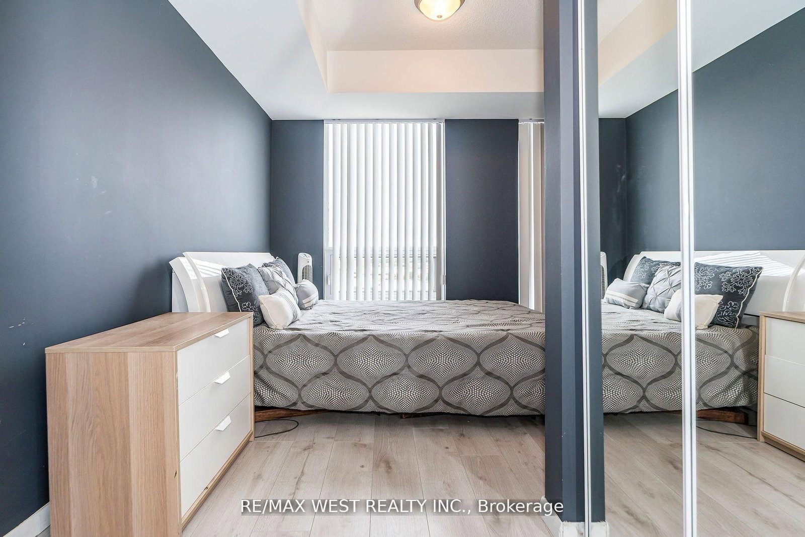 830 Lawrence Avenue W • #803 • Toronto, ON photo 27