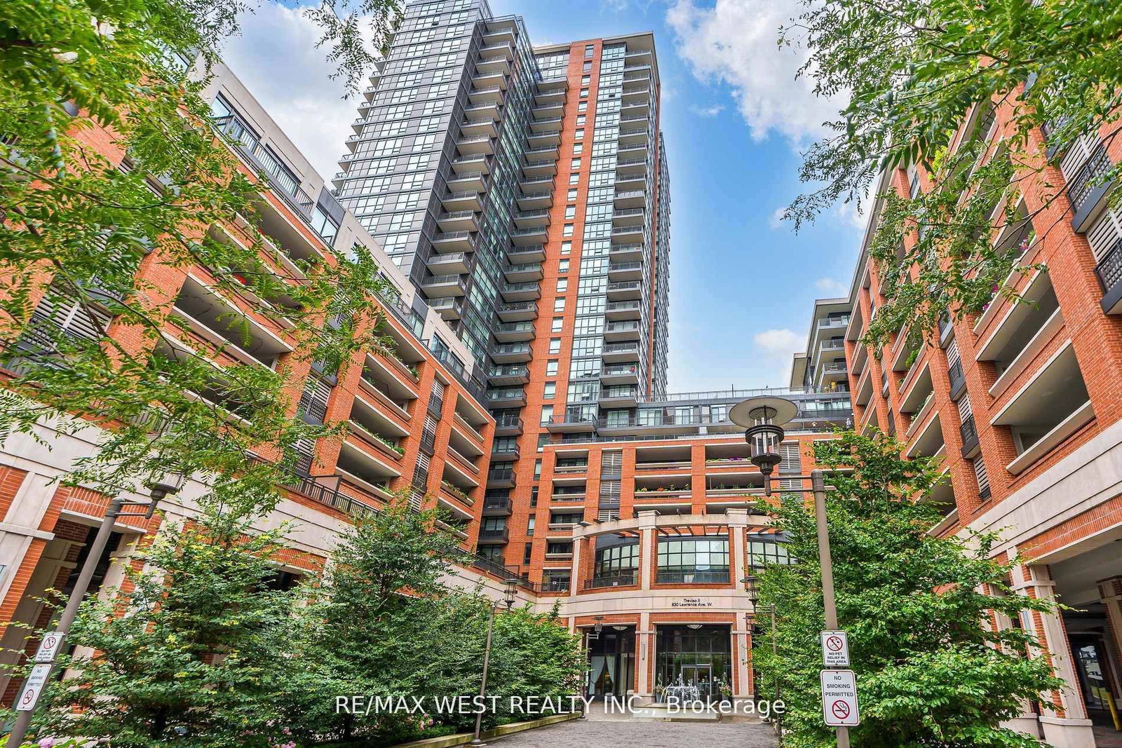 830 Lawrence Avenue W • #803 • Toronto, ON photo 6