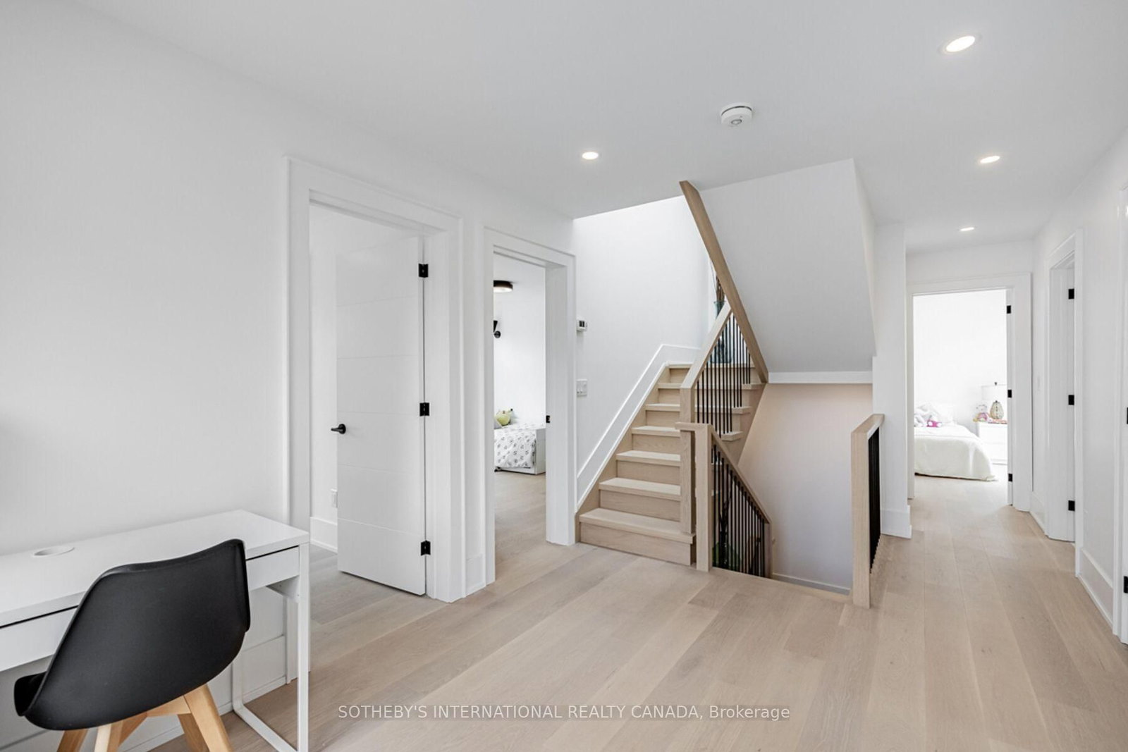 6 Twenty Fifth Street • Toronto, ON photo 23