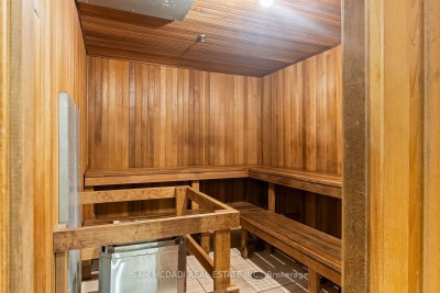 24 Hanover Brampton,ON L6S 5K8 — Photo 27