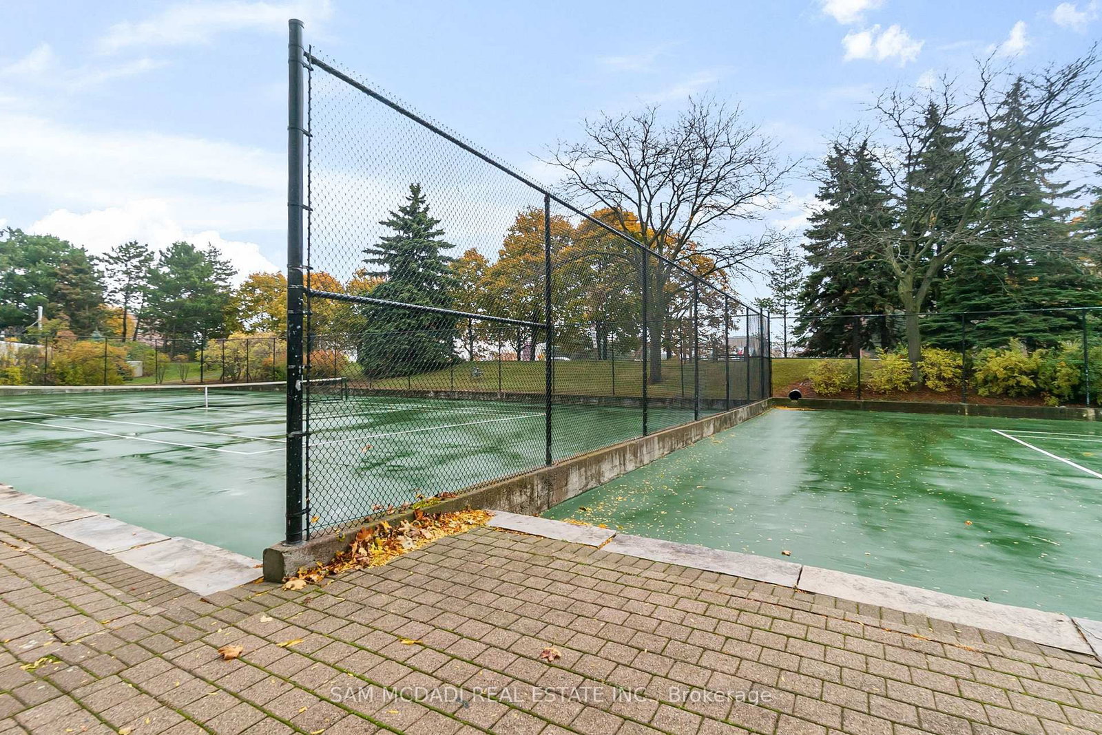 24 Hanover Brampton,ON L6S 5K8 — Photo 33