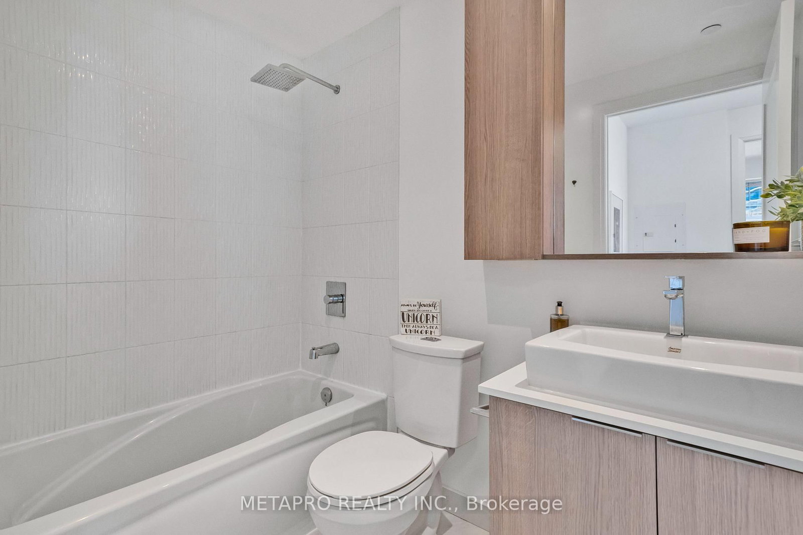 110 Marine Parade Drive • #809 • Toronto, ON photo 11