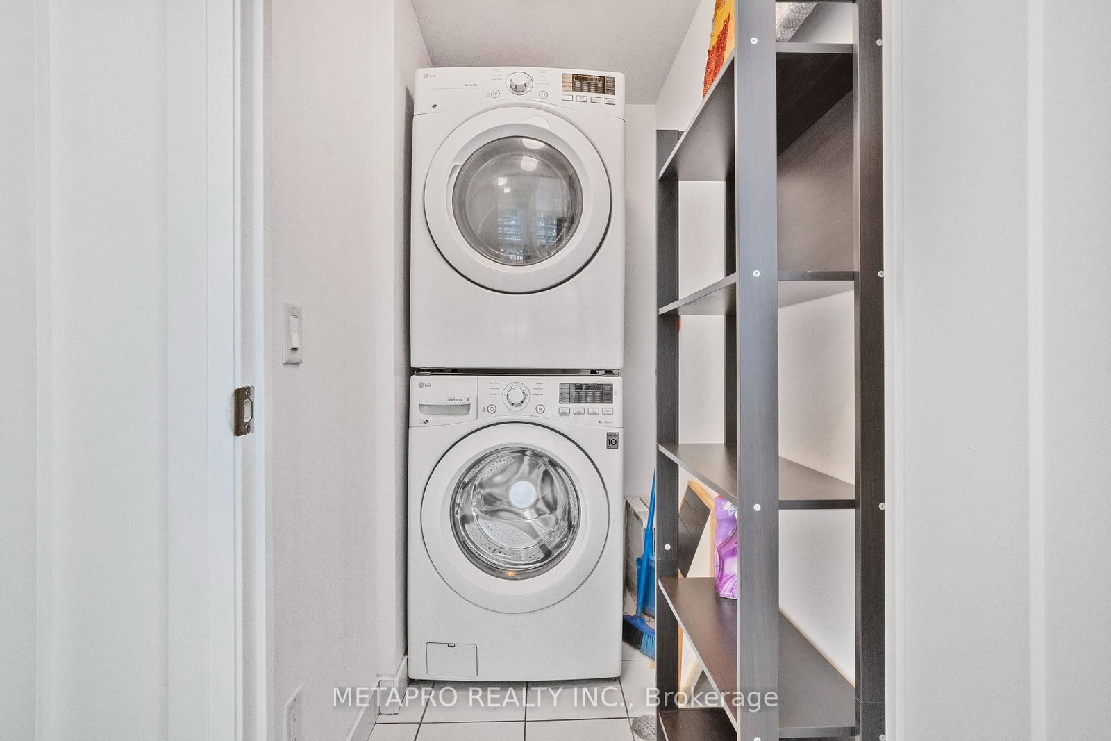 110 Marine Parade Drive • #809 • Toronto, ON photo 12