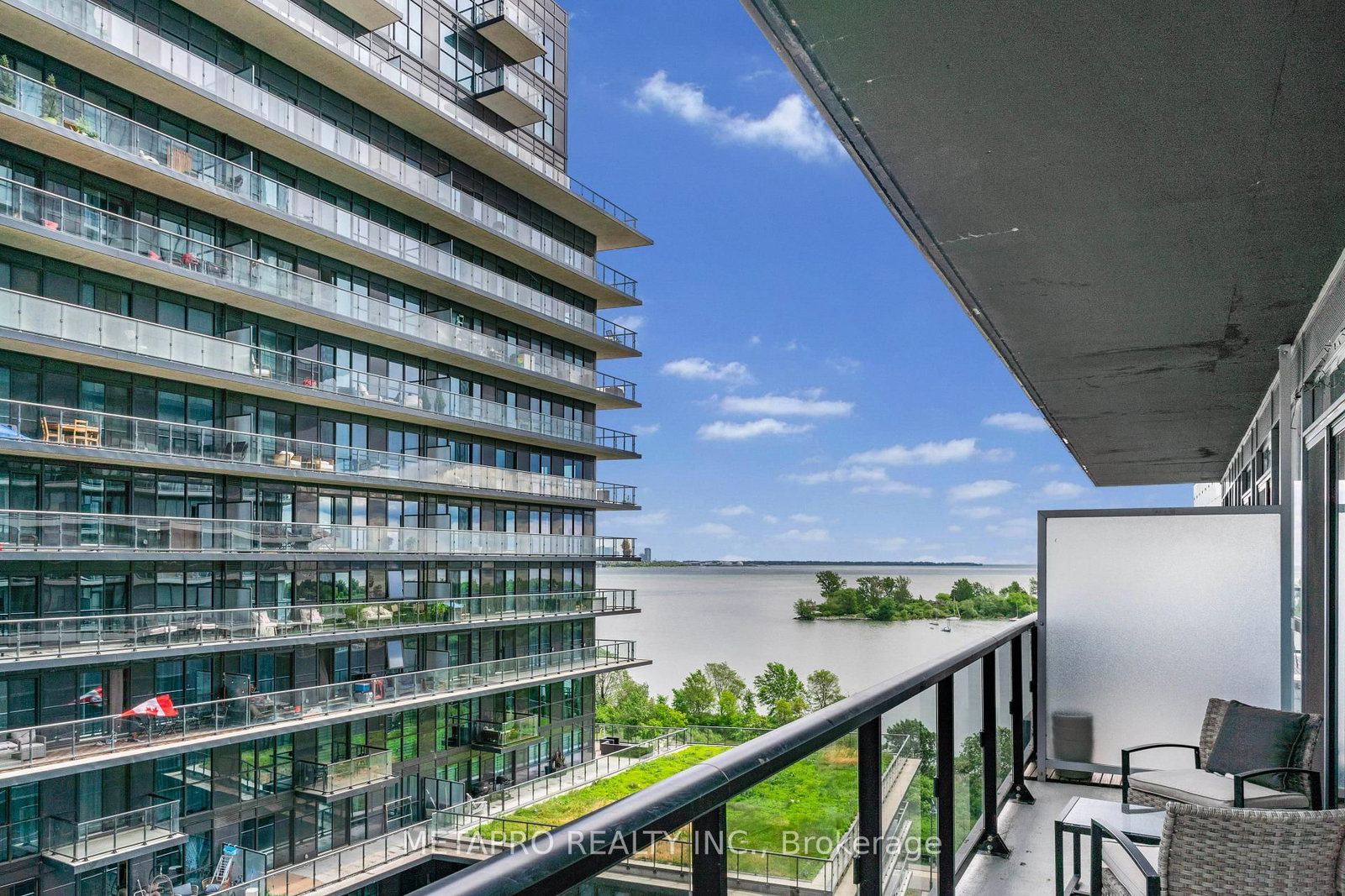110 Marine Parade Drive • #809 • Toronto, ON photo 18