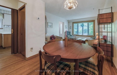 754 Eaglemount Mississauga,ON L5C 1N9 — Photo 12