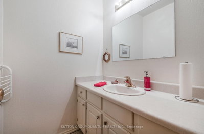 754 Eaglemount Mississauga,ON L5C 1N9 — Photo 26