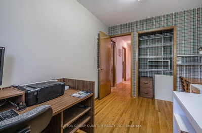 754 Eaglemount Mississauga,ON L5C 1N9 — Photo 38