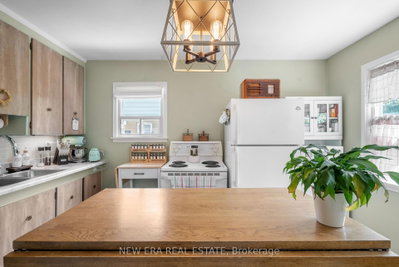 91 Hadrian Drive — photo 4