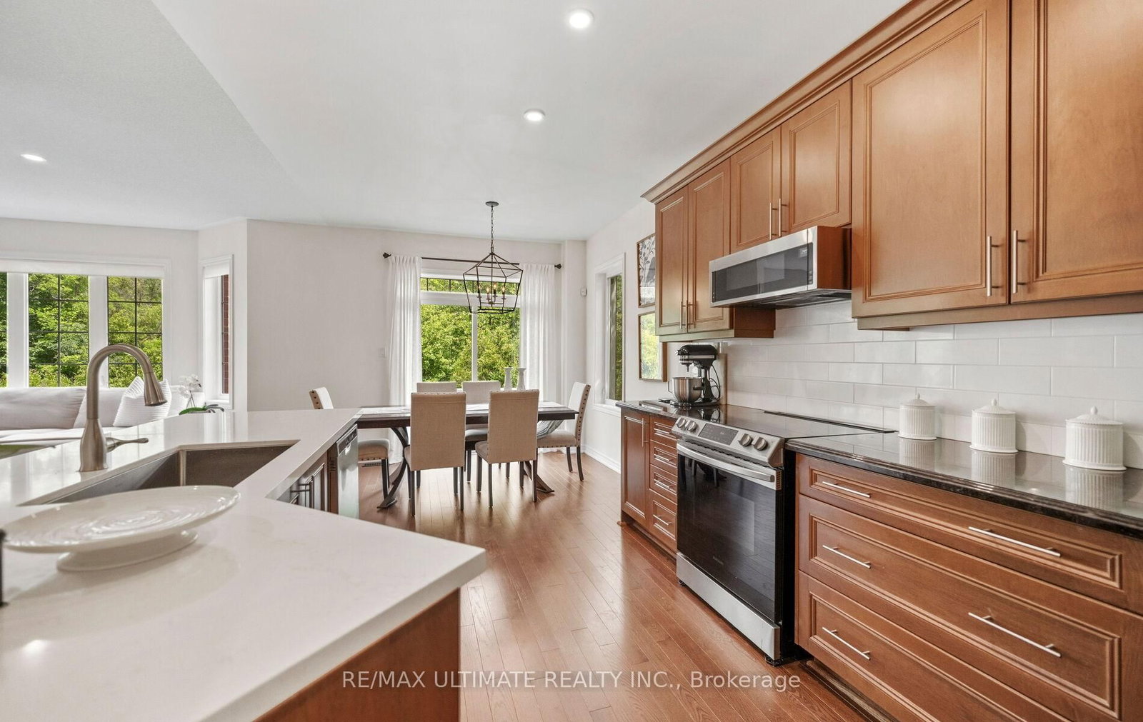 637 Wettlaufer Terrace • Milton, ON photo 10
