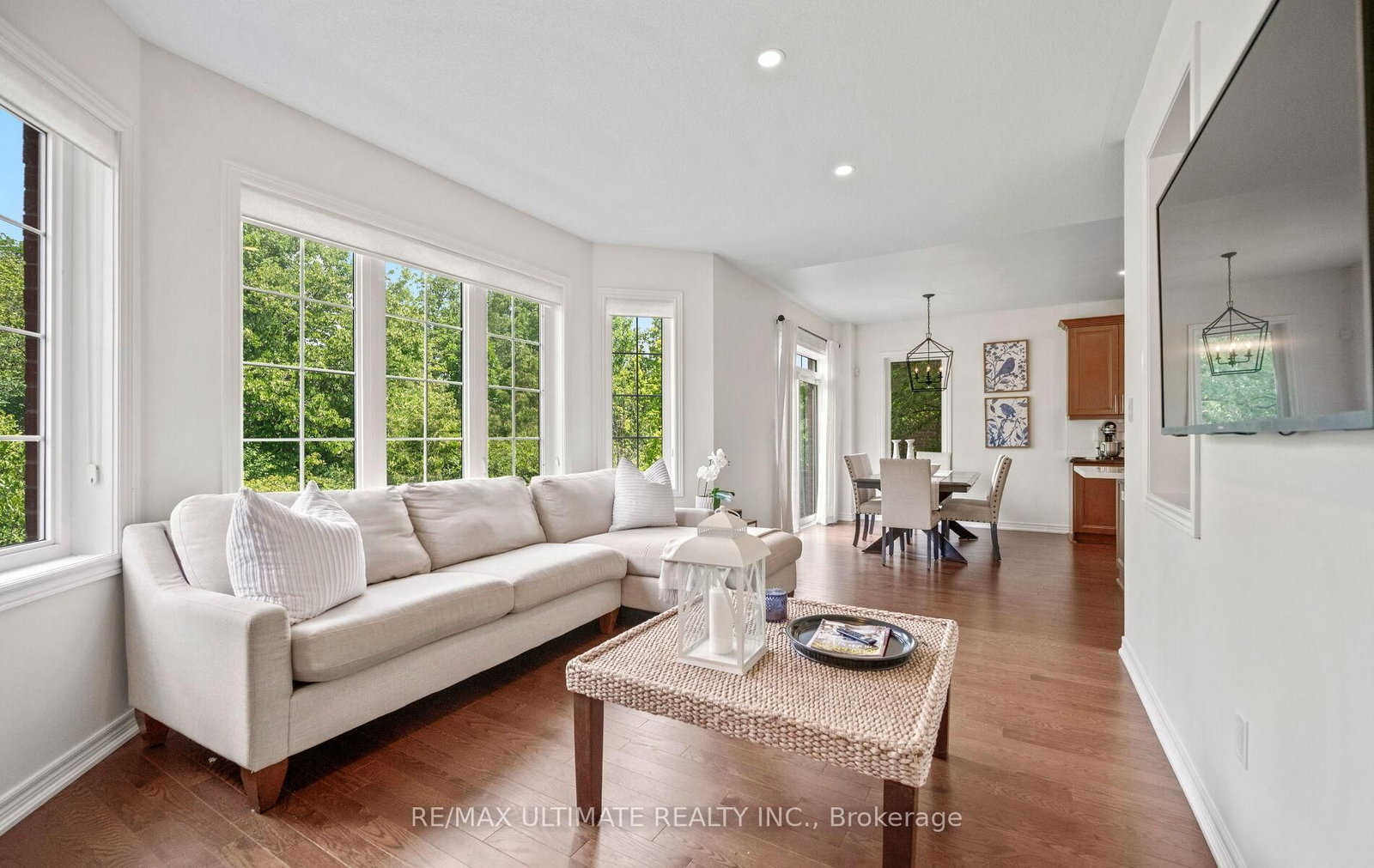 637 Wettlaufer Terrace • Milton, ON photo 6