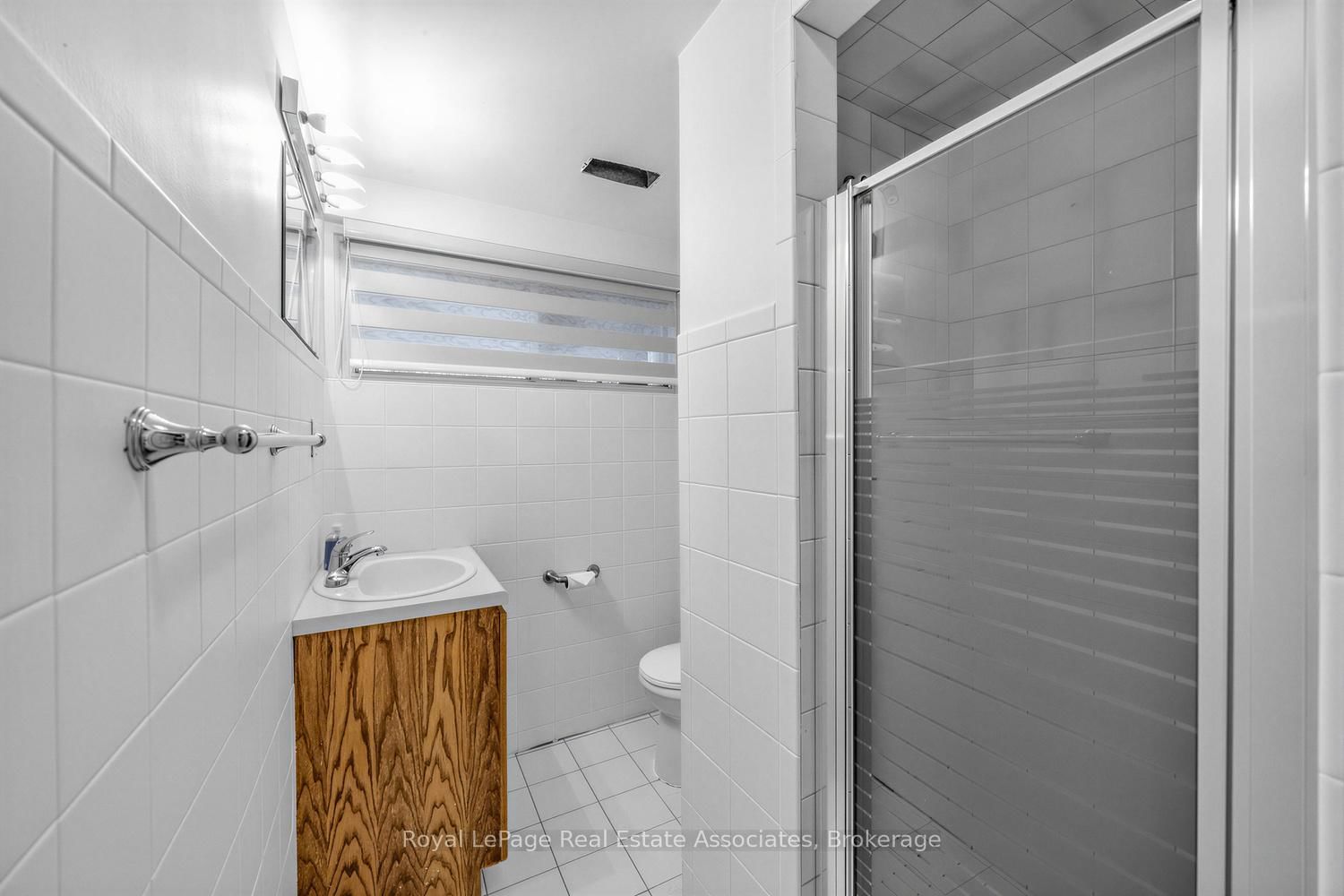 256 John Street • Toronto, ON photo 32
