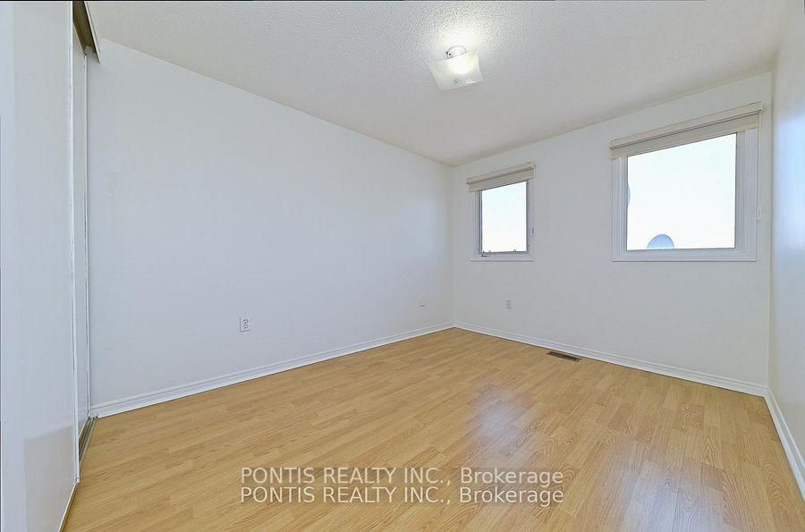 198 MOFFATT Avenue • Brampton, ON photo 23