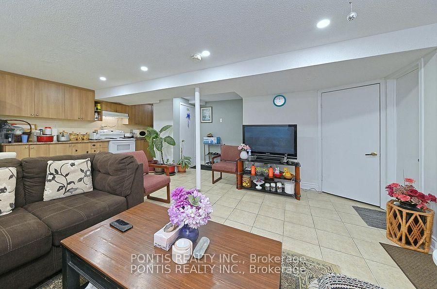 198 MOFFATT Avenue • Brampton, ON photo 29