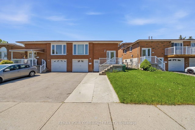 Upper - 36 Roseville Drive