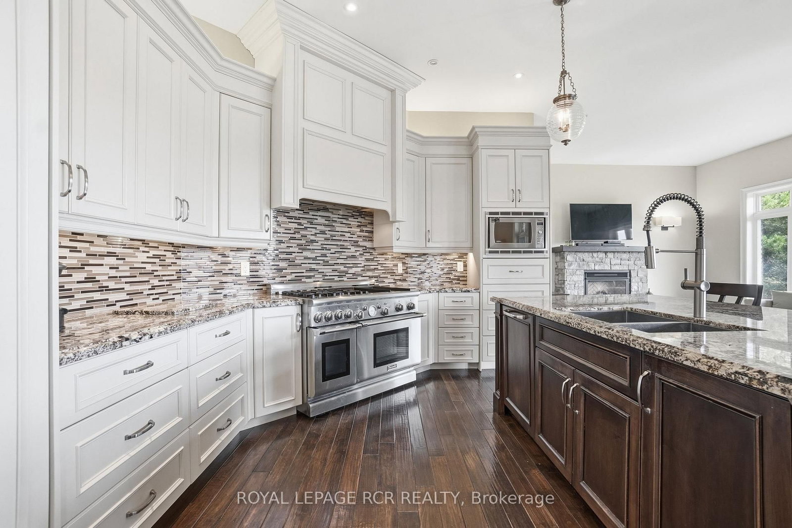 7 Proctor Avenue • Caledon, ON photo 18