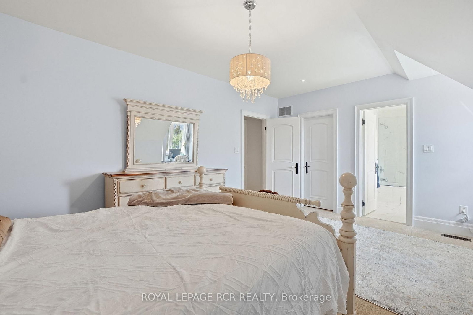 7 Proctor Avenue • Caledon, ON photo 32