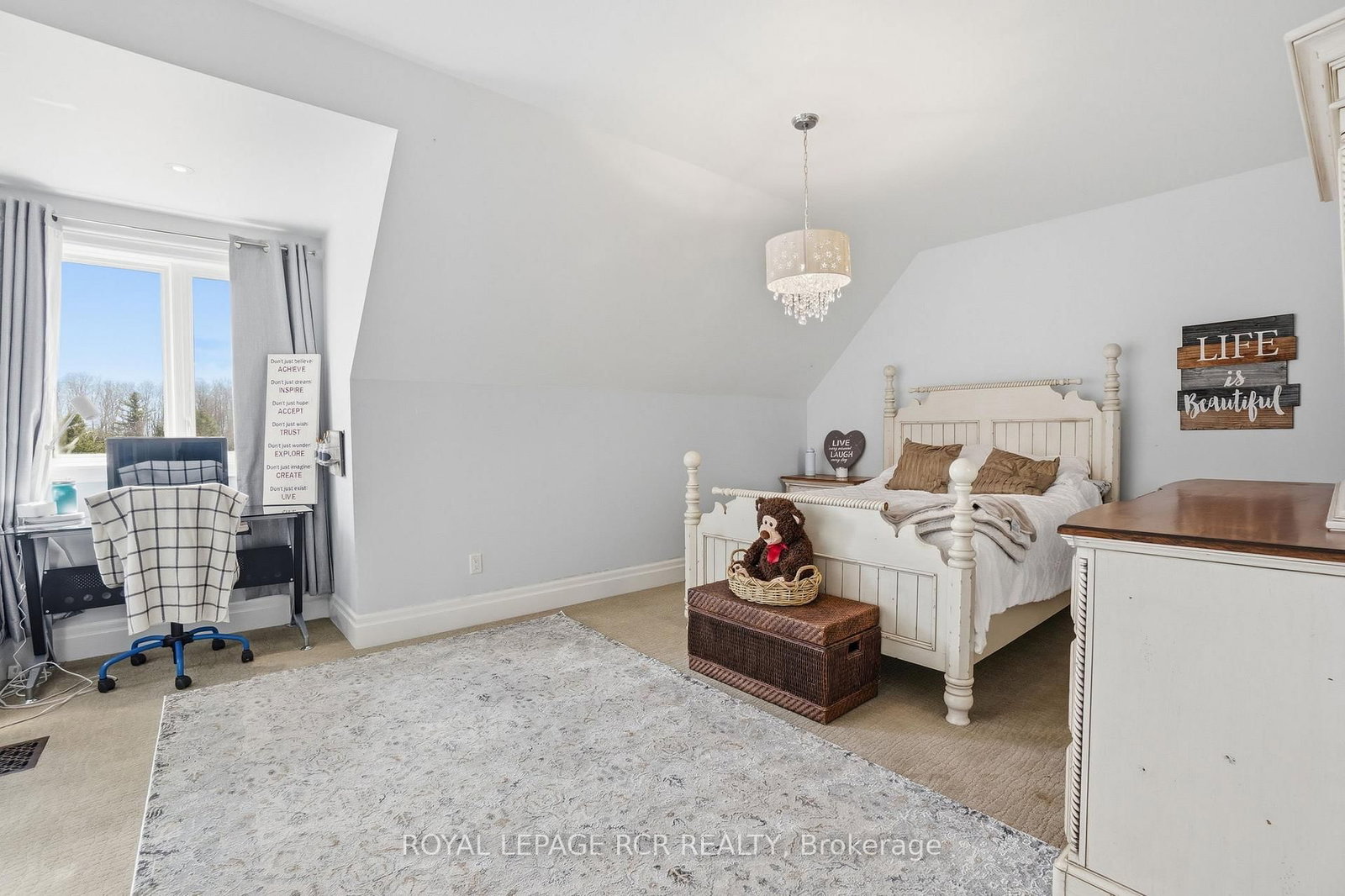 7 Proctor Avenue • Caledon, ON photo 33