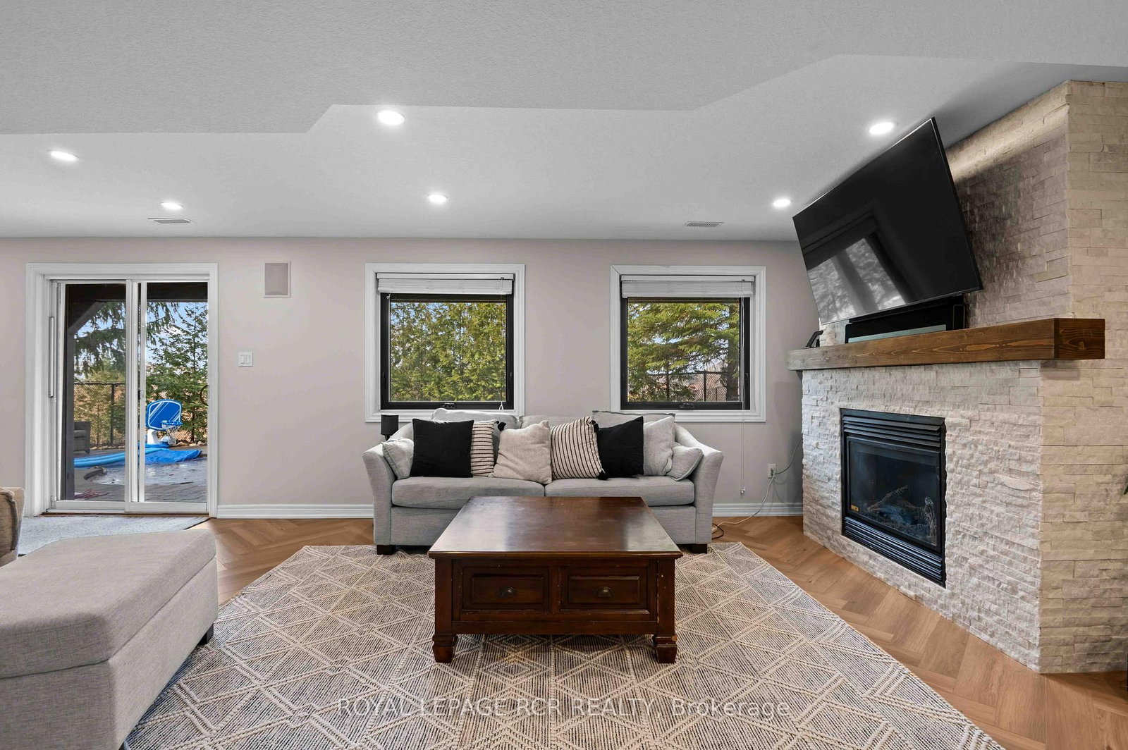 118 Oak Ridge Drive • Orangeville, ON photo 37