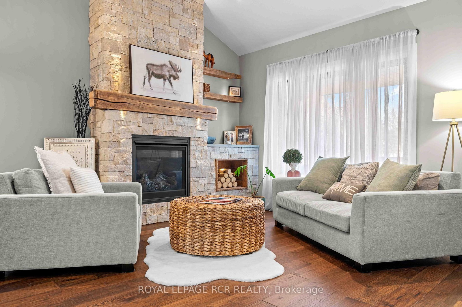 118 Oak Ridge Drive • Orangeville, ON photo 5