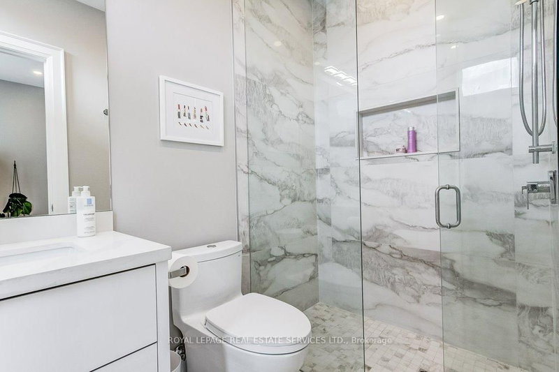 3119 Victoria Oakville,ON L6L 1K3 — Photo 23